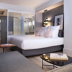 Maison Elle 4*, Paris França
