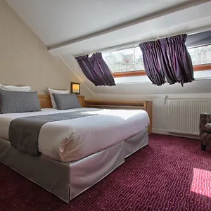 Timhotel Gare De Lyon 3*, Paris França